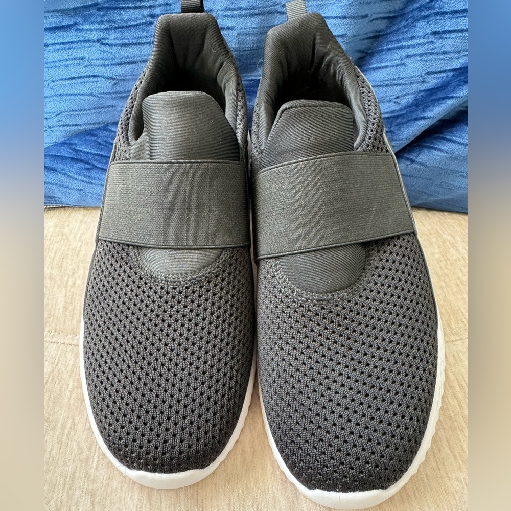 Torrid active shoe size 8 ww - Picture 3 of 5